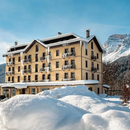 ホテル Marcora & サン・ヴィート・ディ・カドーレ